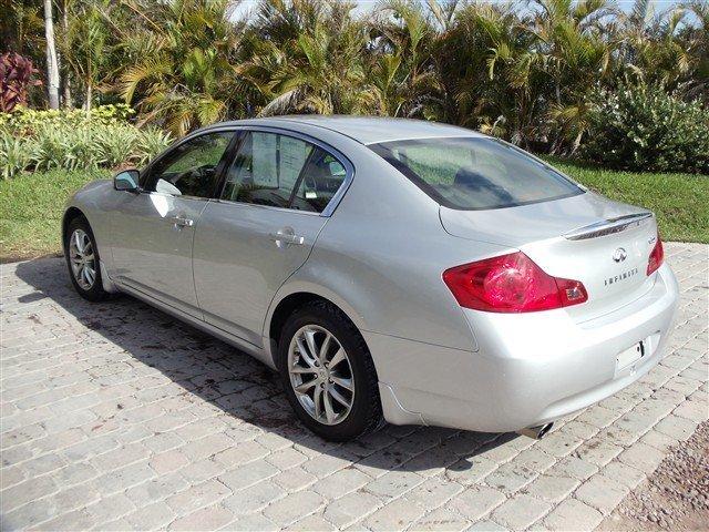 Infiniti G35 2007 photo 4