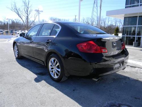 Infiniti G35 2007 photo 4