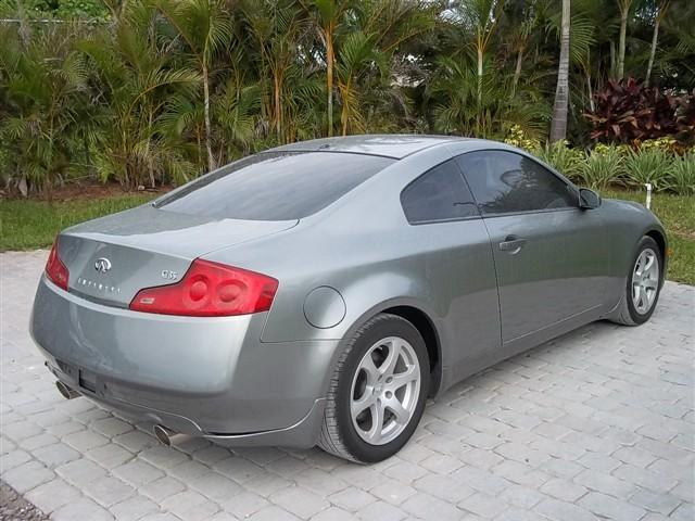 Infiniti G35 2007 photo 2