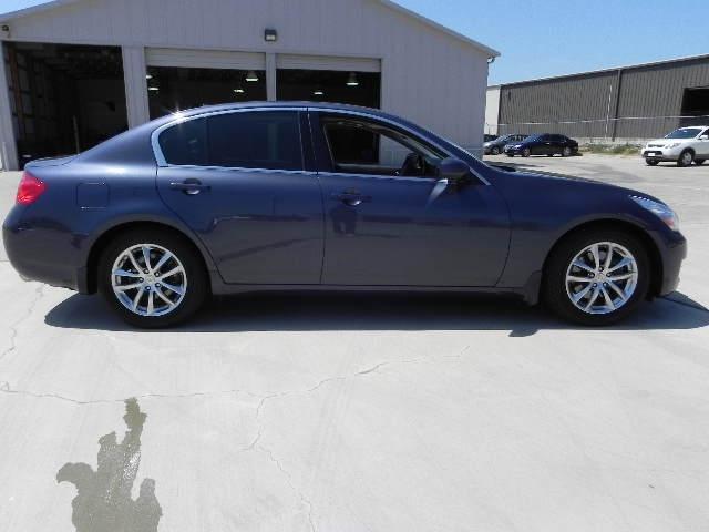 Infiniti G35 2007 photo 5