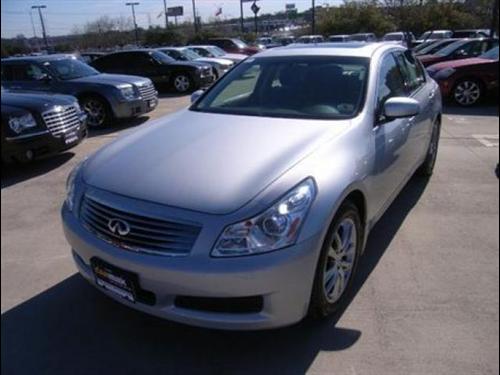Infiniti G35 2007 photo 2