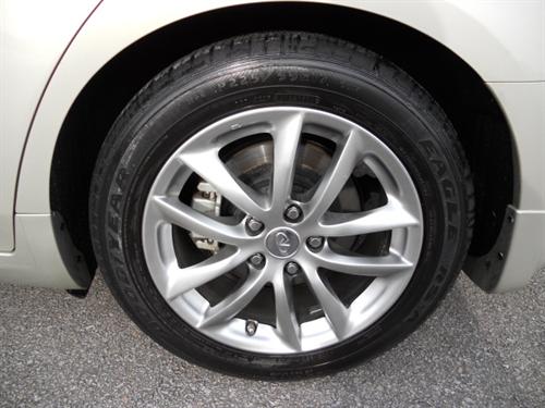 Infiniti G35 2007 photo 2