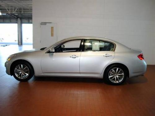 Infiniti G35 2007 photo 1