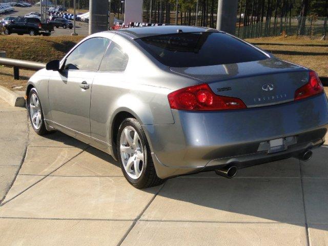 Infiniti G35 2007 photo 3
