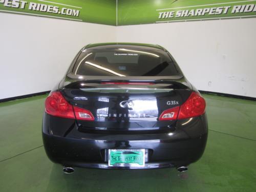 Infiniti G35 2007 photo 4