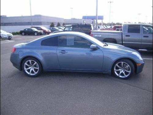 Infiniti G35 2007 photo 3