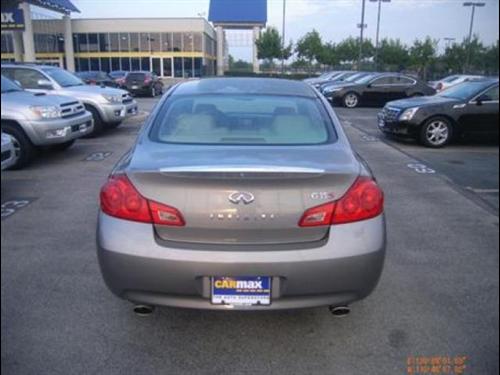Infiniti G35 2007 photo 4