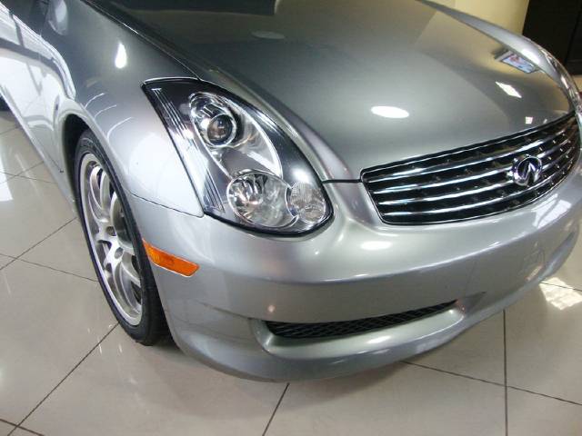Infiniti G35 2007 photo 3
