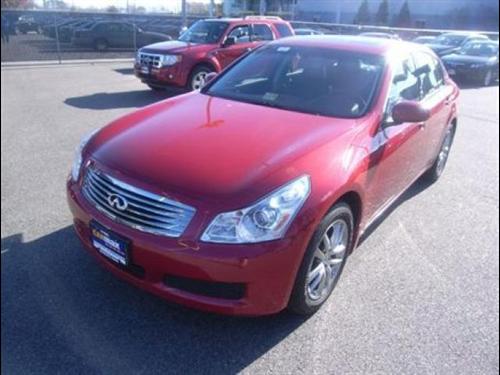 Infiniti G35 2007 photo 2