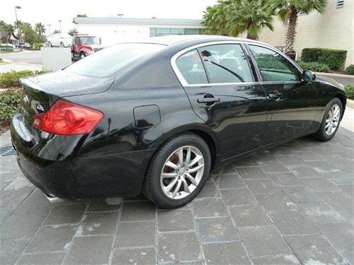Infiniti G35 2007 photo 1
