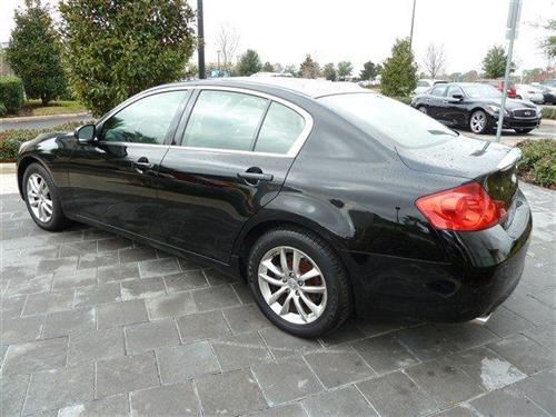 Infiniti G35 2007 photo 3
