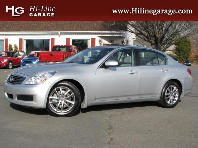 Infiniti G35 SL AWD SUV Sedan