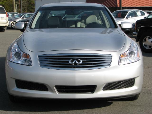 Infiniti G35 2007 photo 1