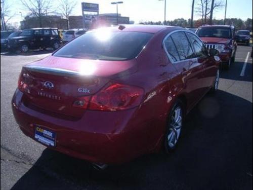 Infiniti G35 2007 photo 2