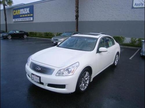 Infiniti G35 2007 photo 2
