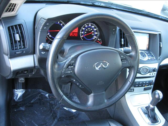 Infiniti G35 2007 photo 4