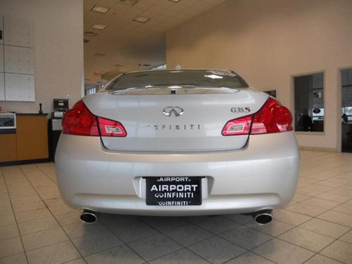 Infiniti G35 2007 photo 3