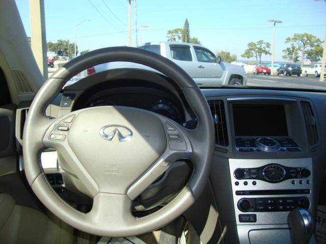 Infiniti G35 2007 photo 3