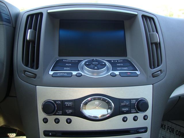 Infiniti G35 2007 photo 4