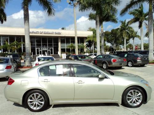 Infiniti G35 2007 photo 3