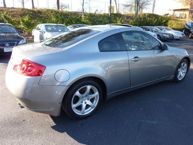 Infiniti G35 2007 photo 3