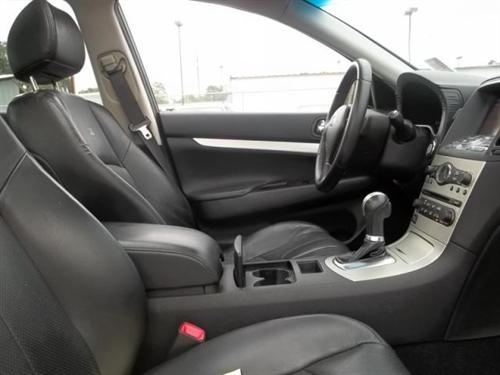 Infiniti G35 2007 photo 4