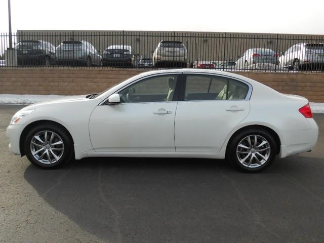 Infiniti G35 2007 photo 1