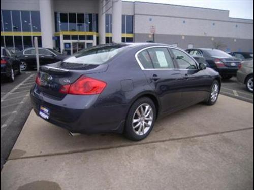 Infiniti G35 2007 photo 1