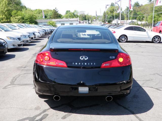 Infiniti G35 2007 photo 3