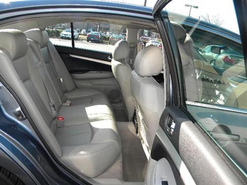 Infiniti G35 2007 photo 4