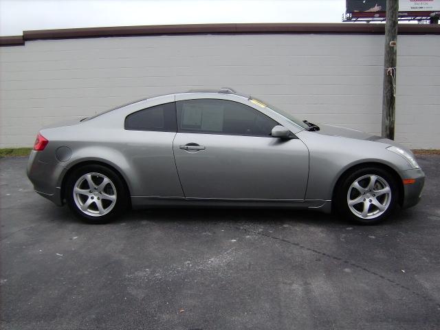 Infiniti G35 Base Coupe