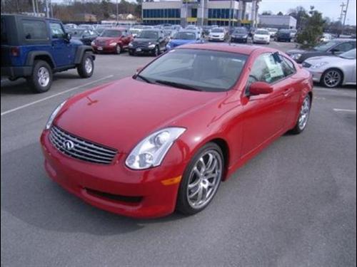 Infiniti G35 2007 photo 2