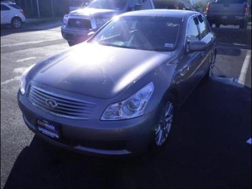 Infiniti G35 2007 photo 2