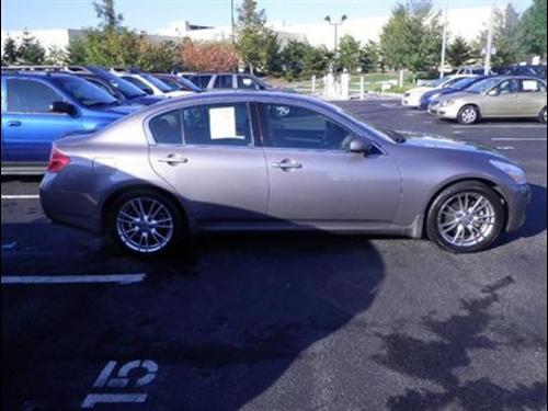 Infiniti G35 2007 photo 3
