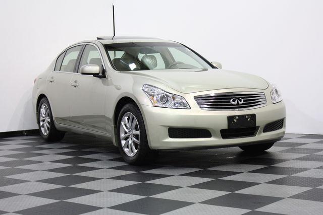 Infiniti G35 2007 photo 2
