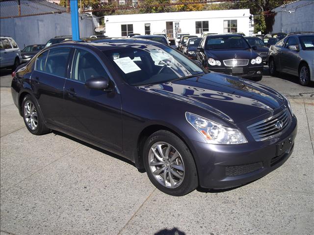Infiniti G35 Carrera 2 Targa Sedan