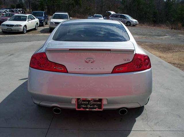 Infiniti G35 2007 photo 4