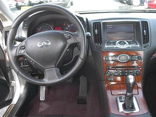 Infiniti G35 2007 photo 2