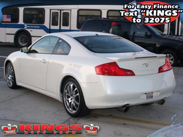 Infiniti G35 2007 photo 2