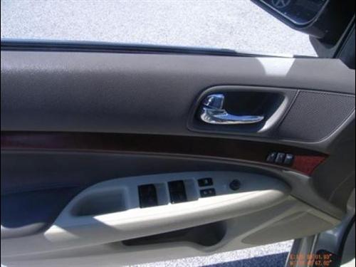 Infiniti G35 2007 photo 2