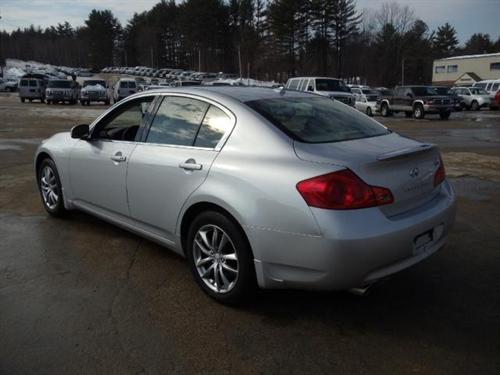 Infiniti G35 2007 photo 3