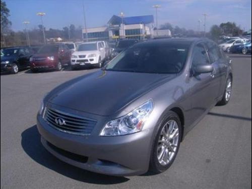 Infiniti G35 2007 photo 2