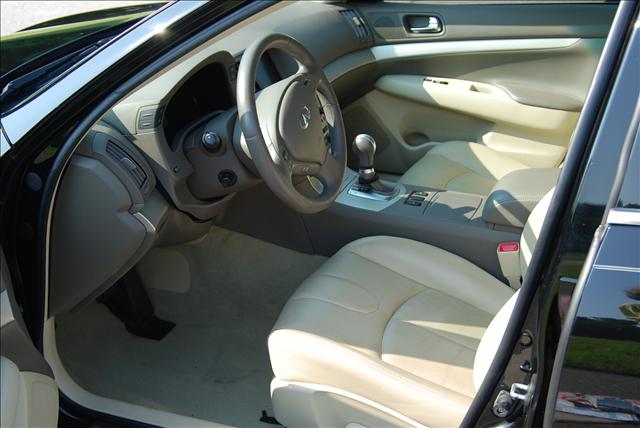 Infiniti G35 2007 photo 4