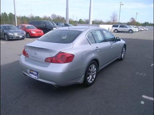 Infiniti G35 2007 photo 1