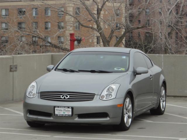 Infiniti G35 LX 5-spd Coupe