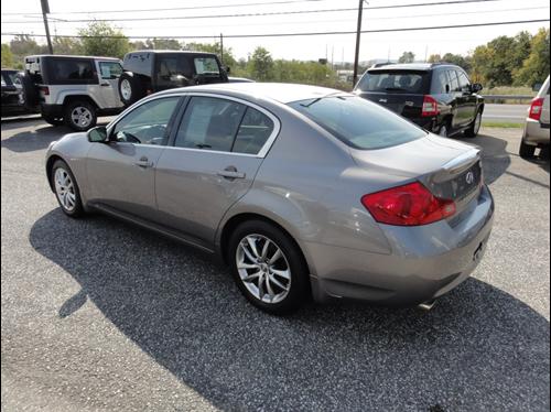 Infiniti G35 2007 photo 4