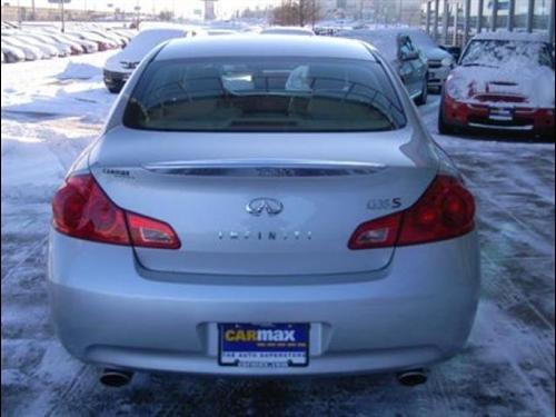Infiniti G35 2007 photo 3