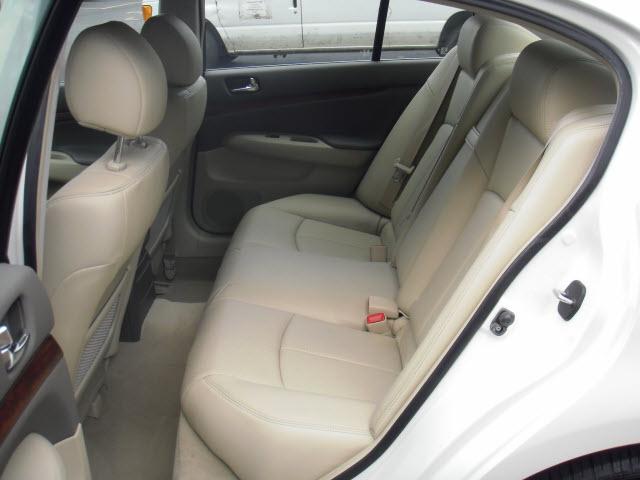 Infiniti G35 2007 photo 3