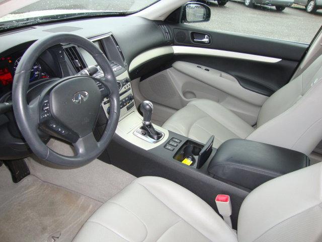 Infiniti G35 2007 photo 1