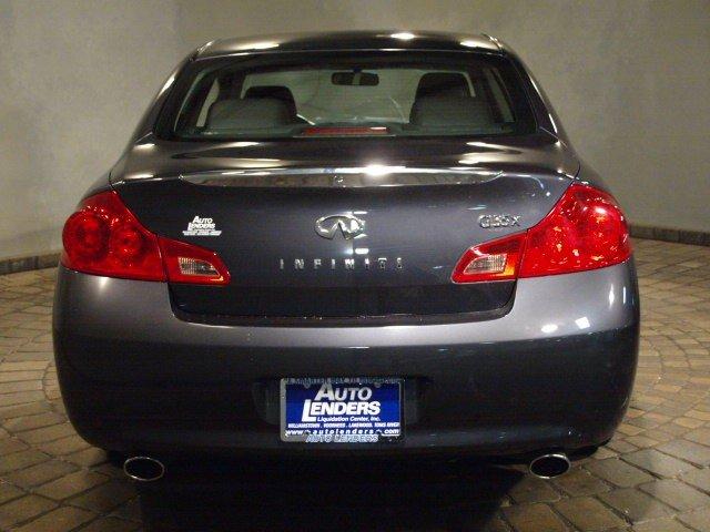 Infiniti G35 2007 photo 3